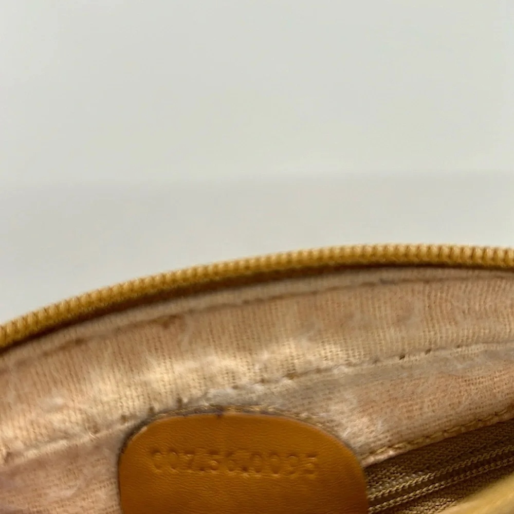 Gucci Authenticated Vintage Cream Leather GG Monogram Crossbody Purse Bag 🌸🌸 - Picture 8 of 12